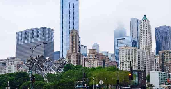 智能机器人孤独生活