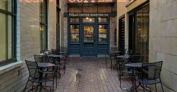 人工智能机器人在外星，人工智能机器人在外星生活